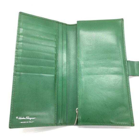 Salvatore Ferragamo | Emerald Green Gancini Smooth Leather Bi-fold Long Wallet - Picture 7 of 10